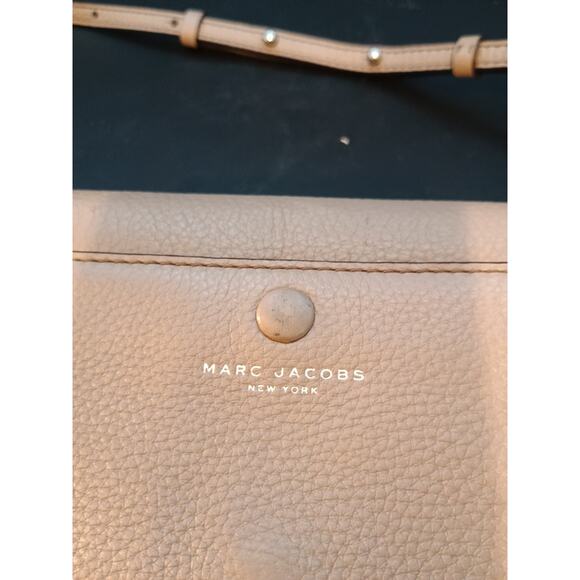 Marc Jacobs Empire City Crossbody Wallet Clutch Tan Pebbled Leather - Picture 12 of 12